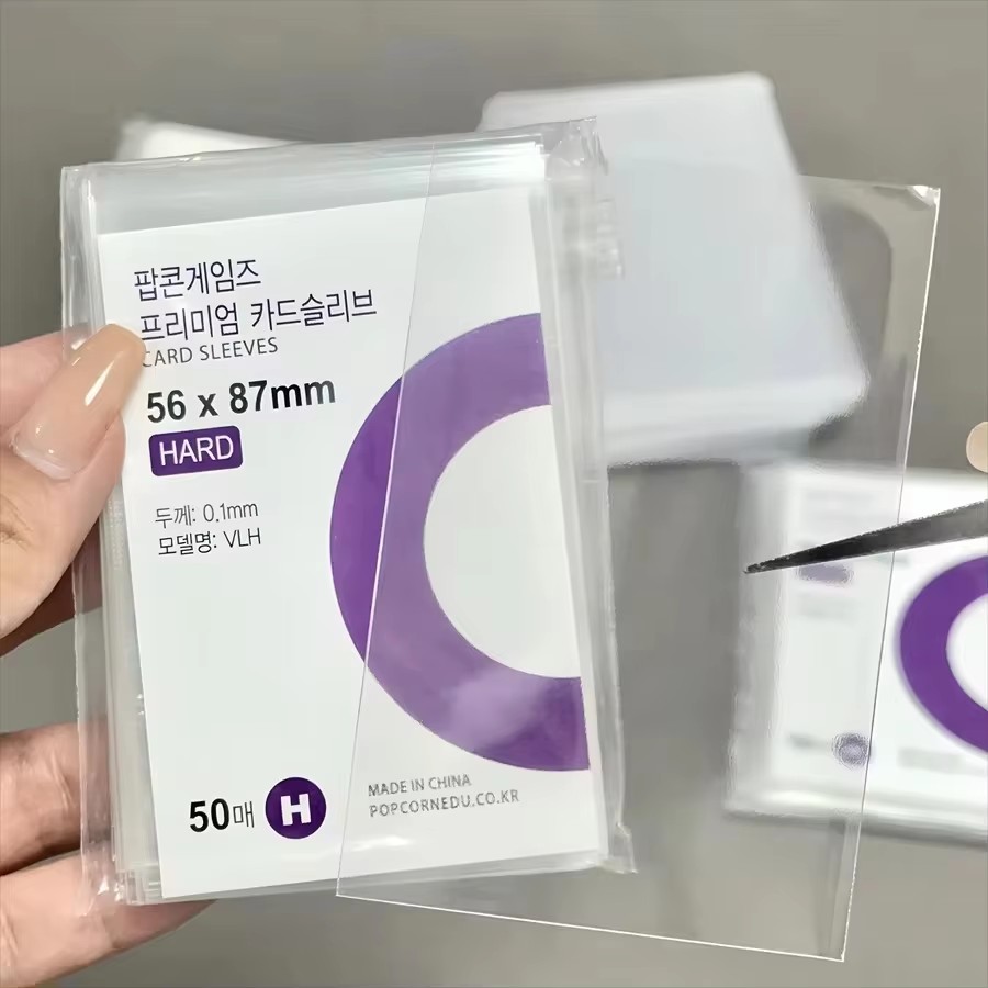 Прозрачные защитные пленки для – обзор и цена Card Penny Sleeve